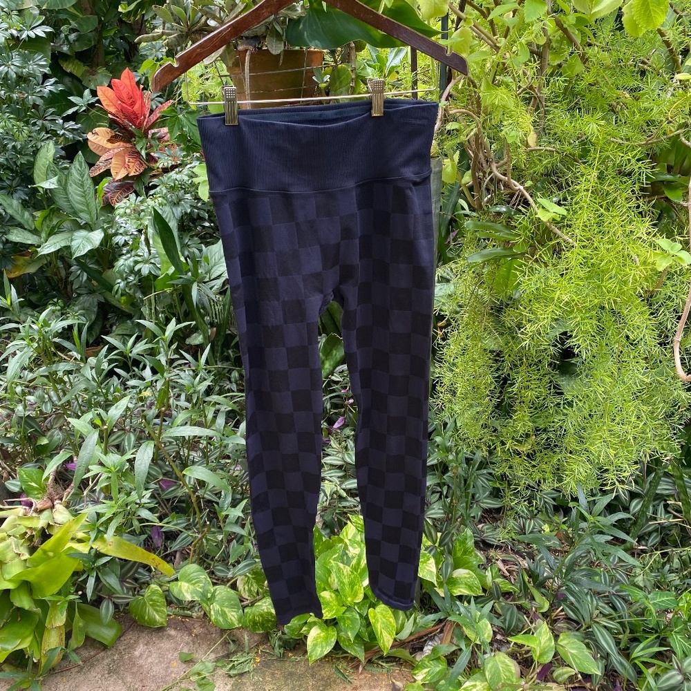 Good American blue Checker Leggings size 3/4 or L/XL ankle length